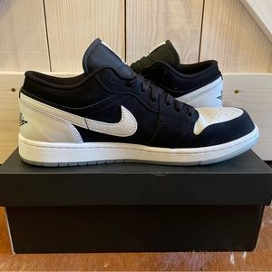 Mens Jordan Low shoes